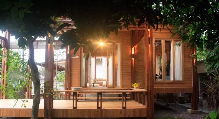 Mẫu nhà gỗ hiện đại theo kiểu nhà gỗ của Thái Lan