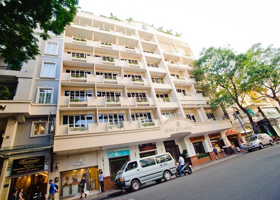 Khách sạn Bông Sen Sài Gòn - Trung tâm kinh doanh của thành phố