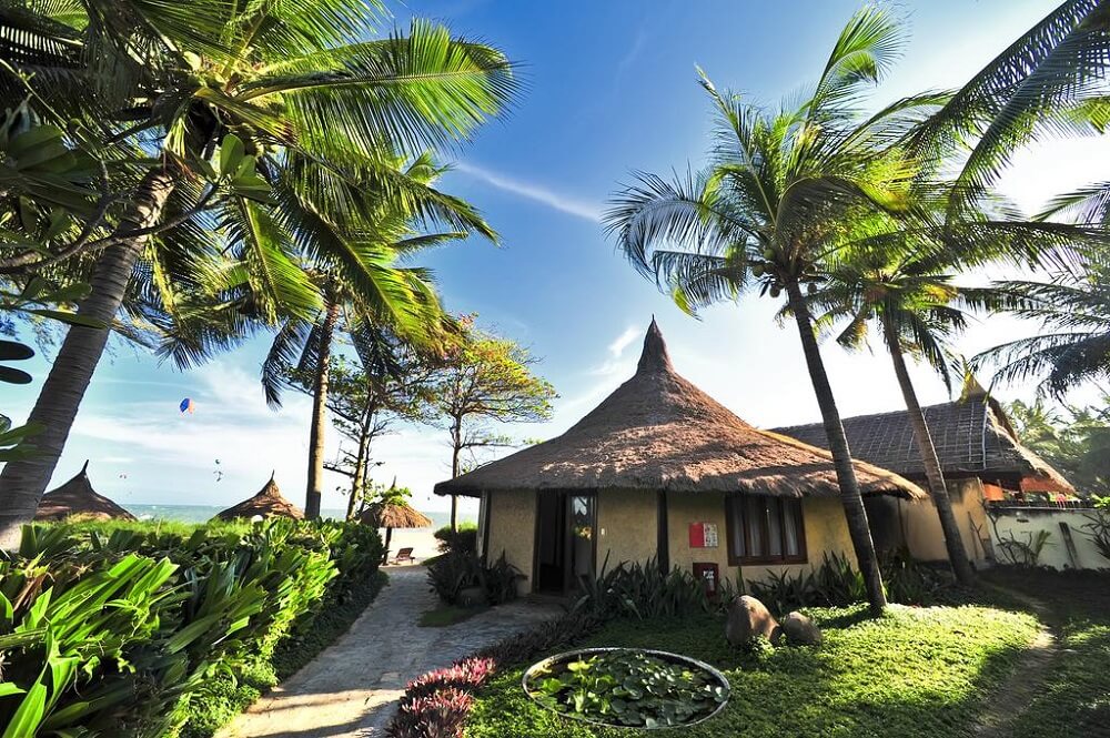 Four Oceans Resort - Khách sạn Mũi Né