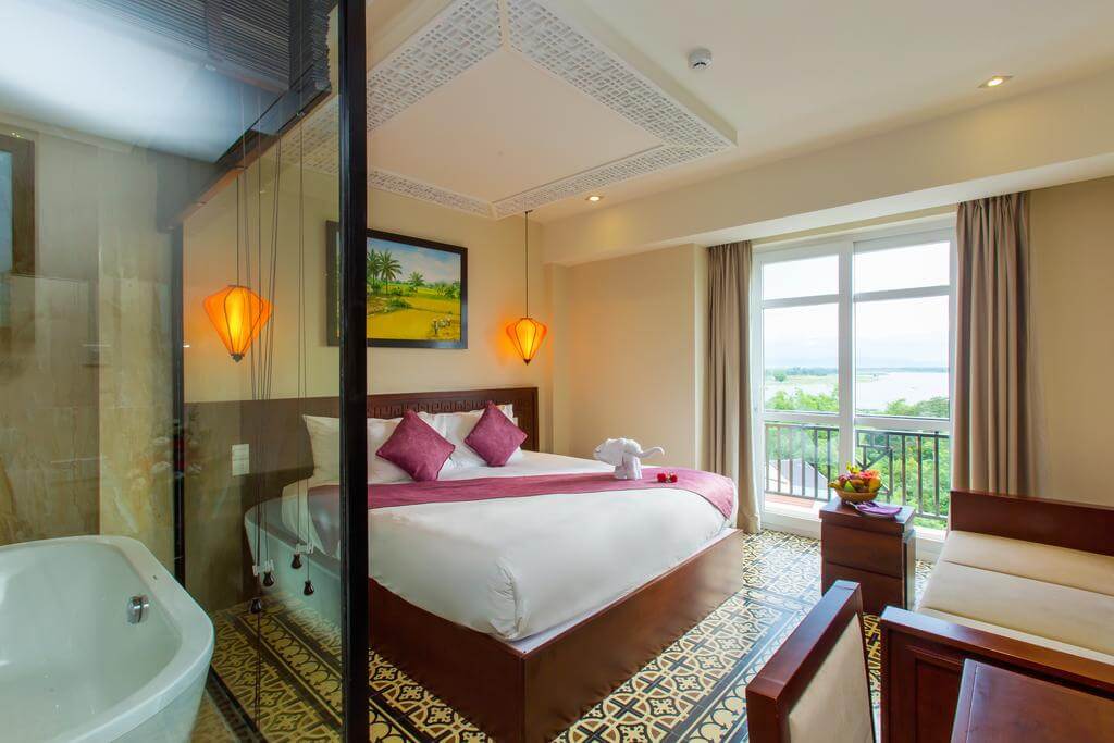 Royal Riverside Hoi An Hotel - Khách sạn 4 sao Đà Nẵng