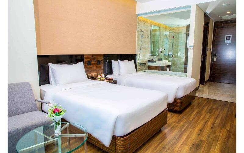Khách sạn Queen Ann Nha Trang - Khách sạn Nha Trang đường Trần Phú