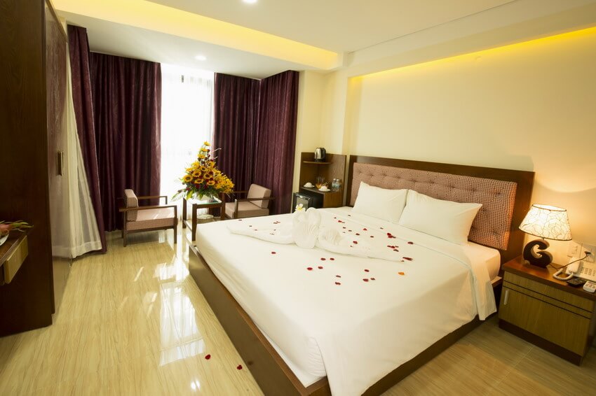 Phòng Senior Deluxe - Khách sạn Happy Light Nha Trang