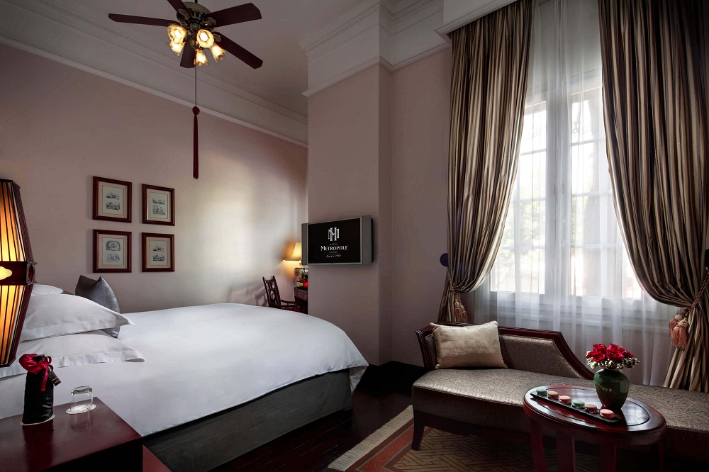 Phòng Luxury - Khách sạn Metropole Hà Nội