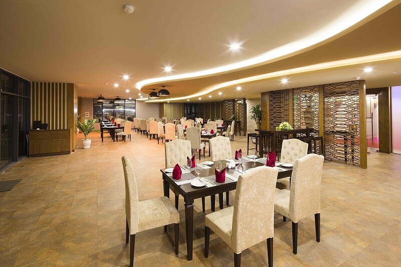 Nhà hàng Hòn Gốm - Khách sạn Mường Thanh Nha Trang