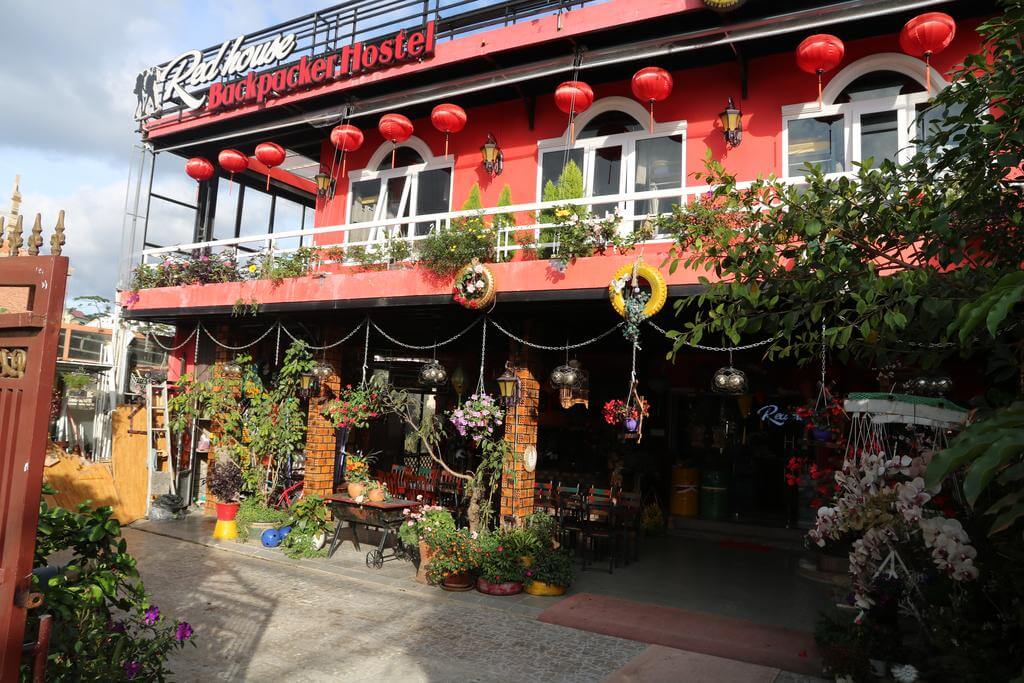 Redhouse Backpacker Hostel - Khách sạn giá rẻ Đà Lạt
