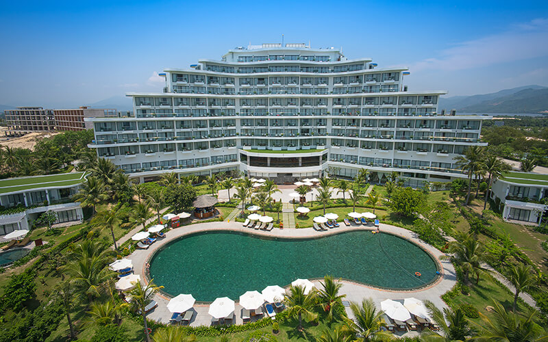 Cam Ranh Riviera Beach Resort & Spa - Khách sạn 5 sao Nha Trang