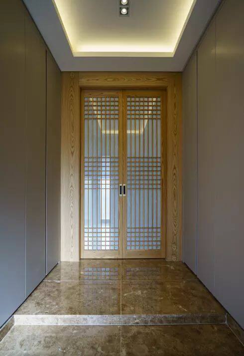 Thiết kế cánh cửa đặc biệt - Nội thất hiện đại