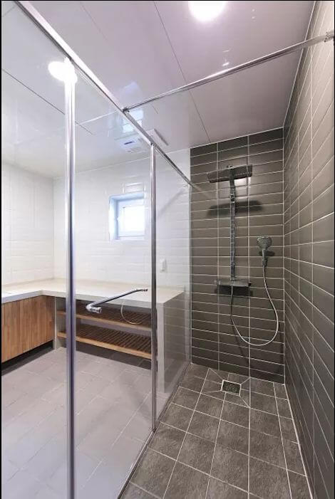 Phòng tắm khác - Xây nhà hai tầng đơn giản - 2
