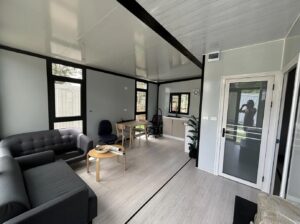 Hình ảnh: Nhà container ứng dụng giải pháp trần thạch cao